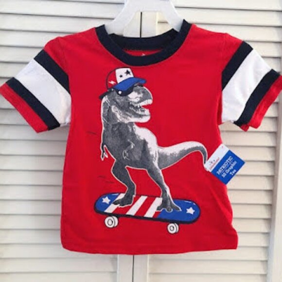 5/$20 NEW 2T Boys Skateboarding Dinosaur T-Shirt - Picture 2 of 5